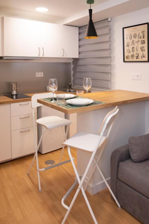 Hostal Montaloya Madrid Eksteriør bilde