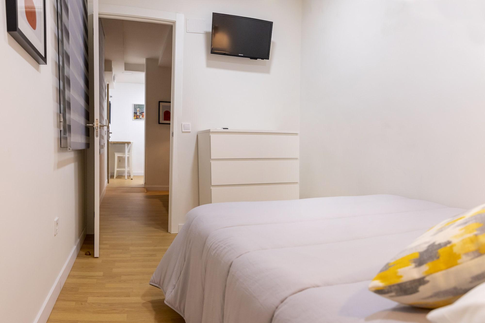Hostal Montaloya Madrid Eksteriør bilde