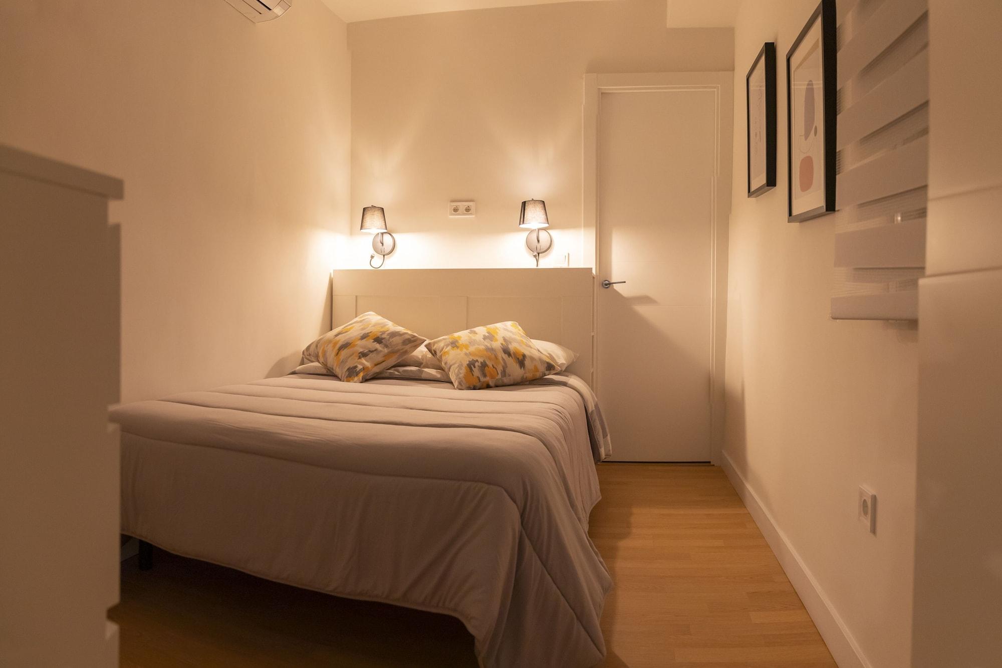 Hostal Montaloya Madrid Eksteriør bilde