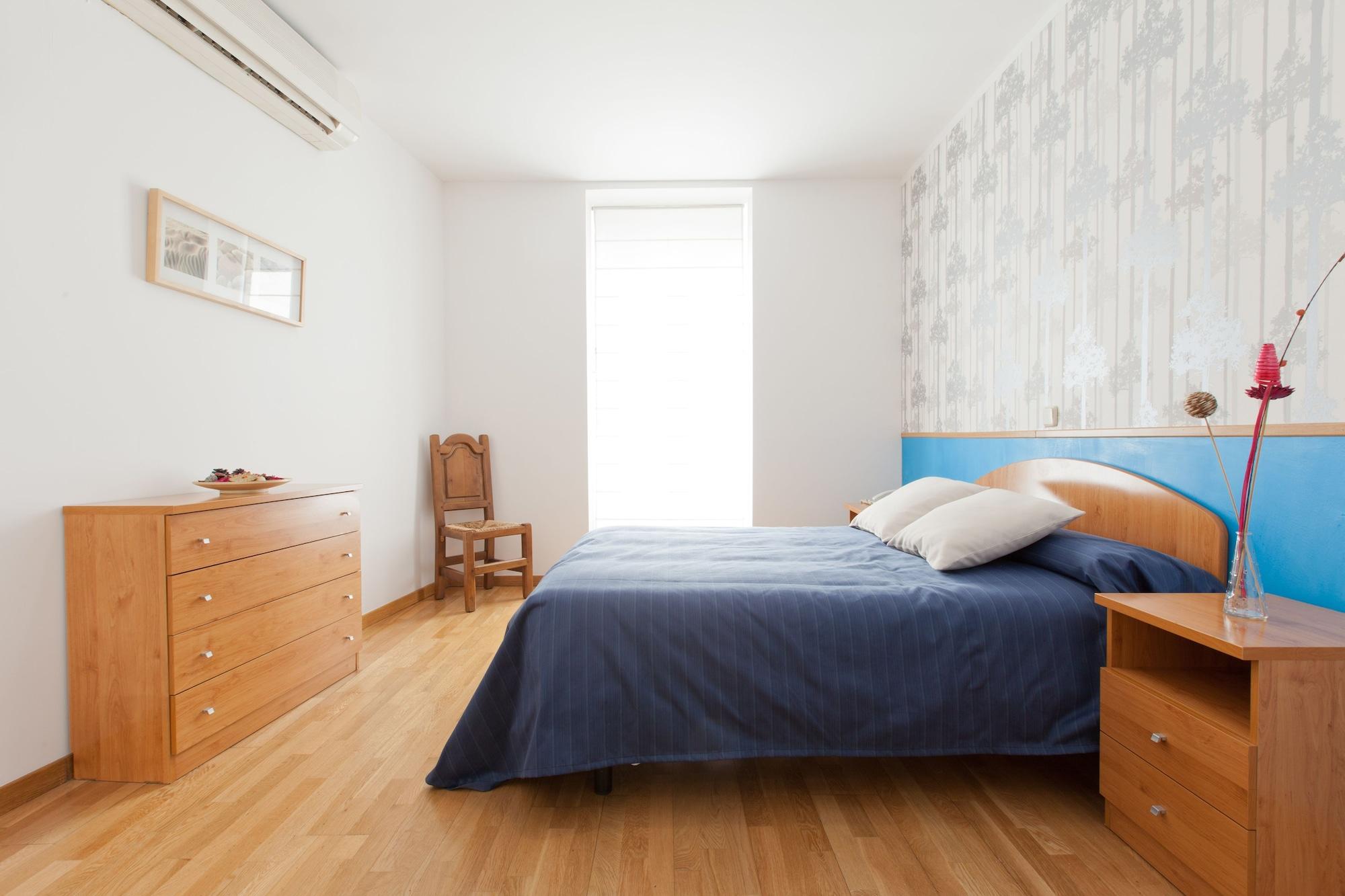 Hostal Montaloya Madrid Eksteriør bilde